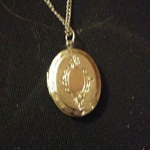 Silver locket neckalace